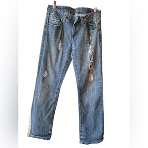 Cowgirl Tuff Co Women’s Size 32X32 Distressed Blue Jeans